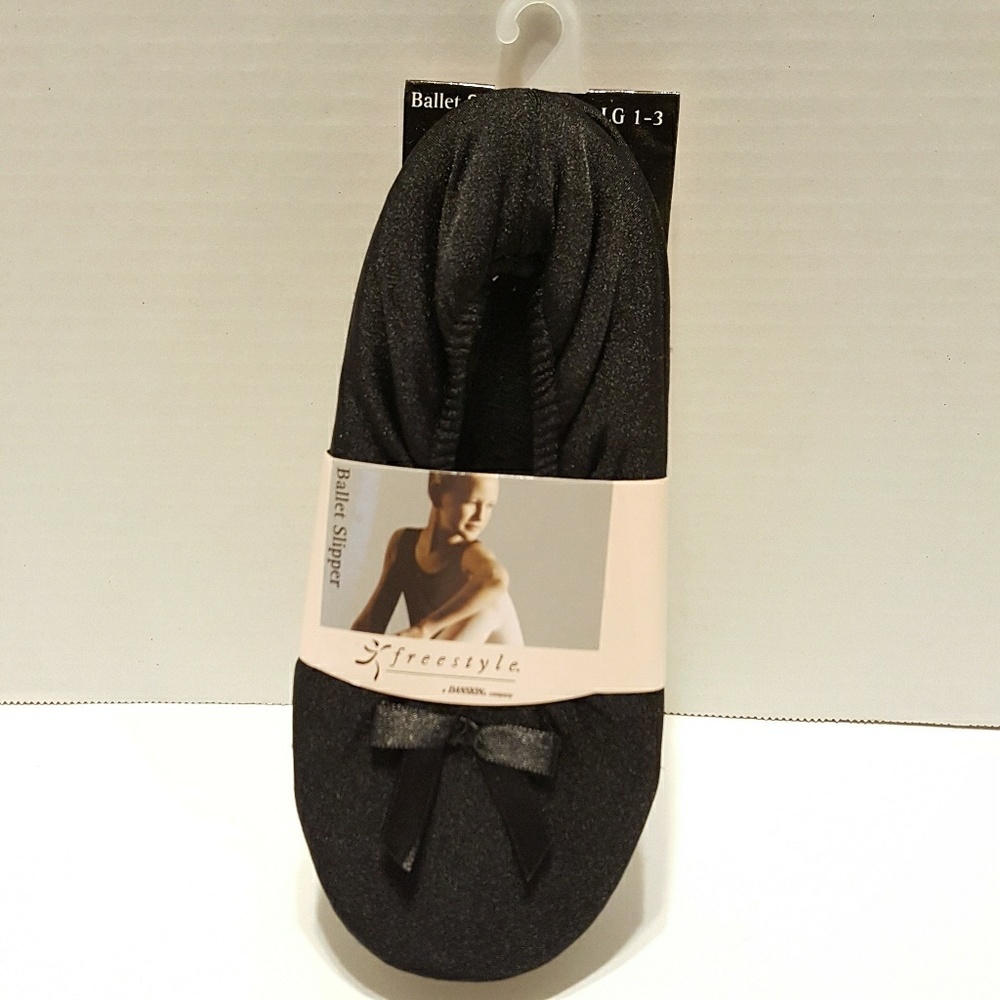 FREESTYLE DANSKIN SATIN BALLET SLIPPER